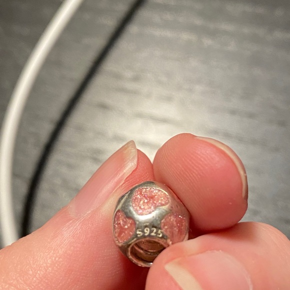 Authentic Pandora bracelet + 3 discontinued charms - Picture 5 of 7
